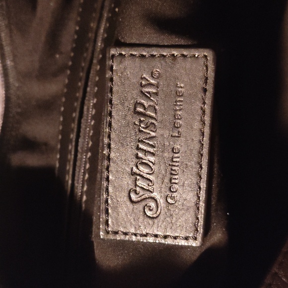 St.Johns Bay genuine leather shoulder bag black - Picture 2 of 5